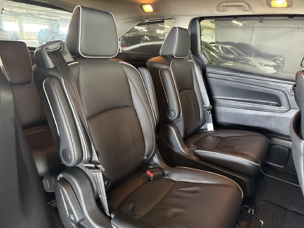 Certified 2025 Honda Odyssey Touring image 24