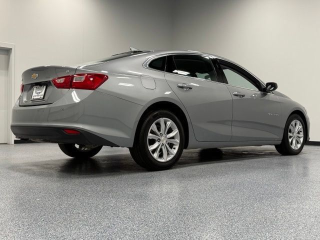 Used 2025 Chevrolet Malibu LT FWD image 8