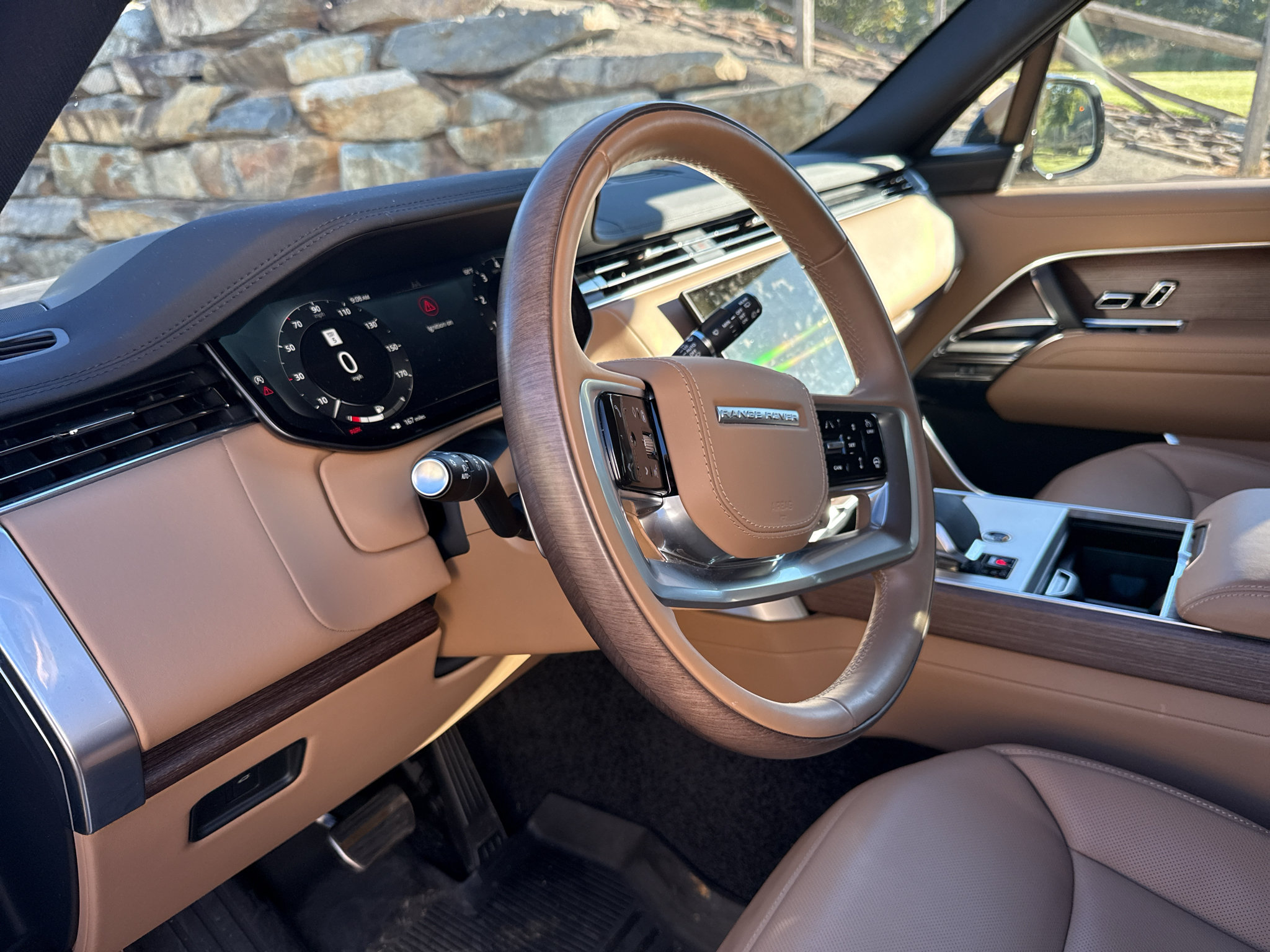 Used 2026 Land Rover Range Rover Long Wheelbase SE AWD/4WD image 5