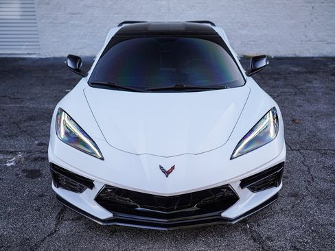 Used 2020 Chevrolet Corvette Stingray w/ 3LT Preferred Equipment Group image 6