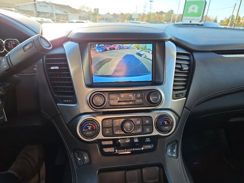 Used 2018 Chevrolet Tahoe LT w/ RST Edition image 9