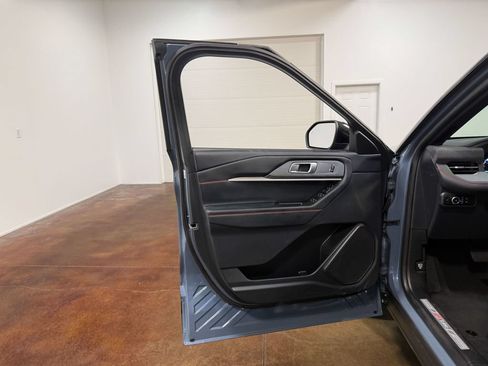 Used 2025 Ford Explorer ST-Line AWD/4WD image 57