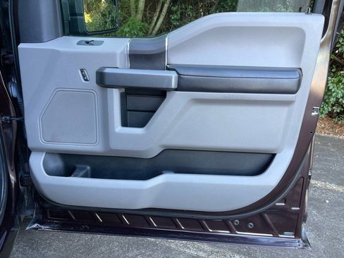 Used 2019 Ford F150 XLT image 21