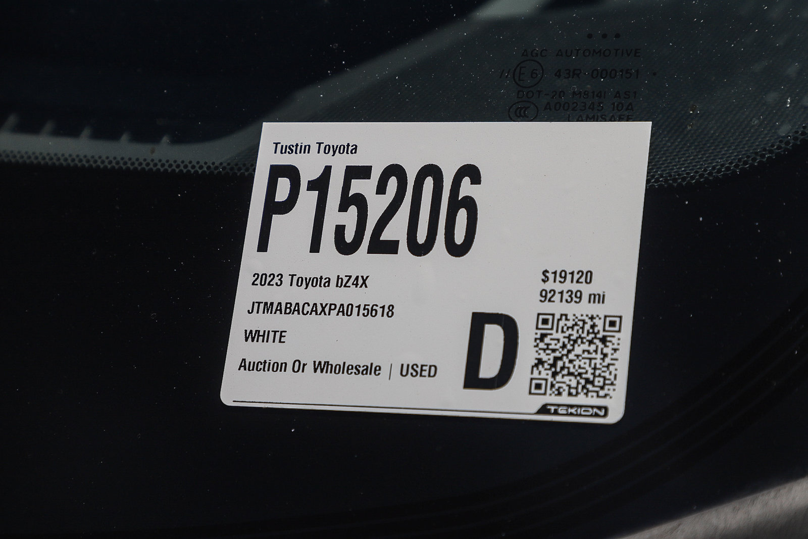 Used 2023 Toyota bZ4X AWD image 28