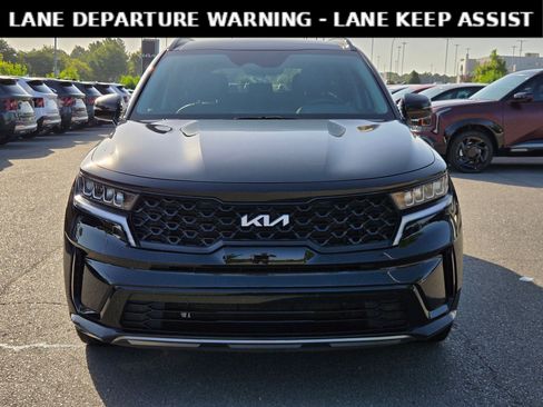 Used 2023 Kia Sorento S w/ Panoramic Sunroof Package FWD image 2