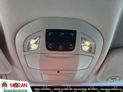 Used 2024 Chrysler Pacifica Touring-L image 25