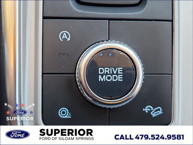 Used 2024 Ford Explorer XLT w/ Equipment Group 202A AWD/4WD image 14