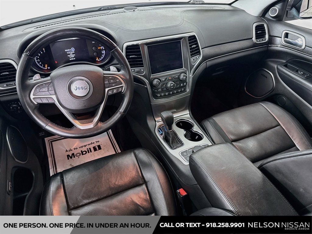 Used 2017 Jeep Grand Cherokee Summit AWD/4WD image 25