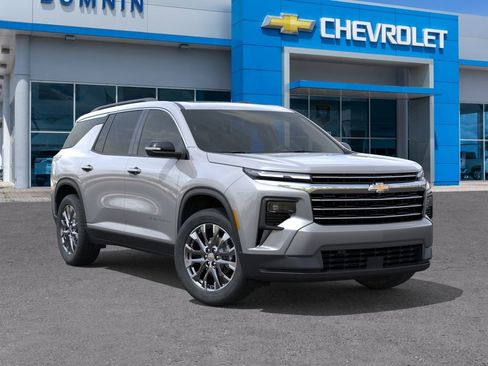New 2026 Chevrolet Traverse LT FWD image 8