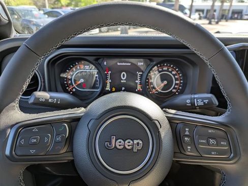 New 2026 Jeep Gladiator Rubicon AWD/4WD image 29