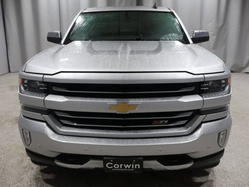 Used 2018 Chevrolet Silverado 1500 LTZ Z71 w/ LTZ Plus Package image 9