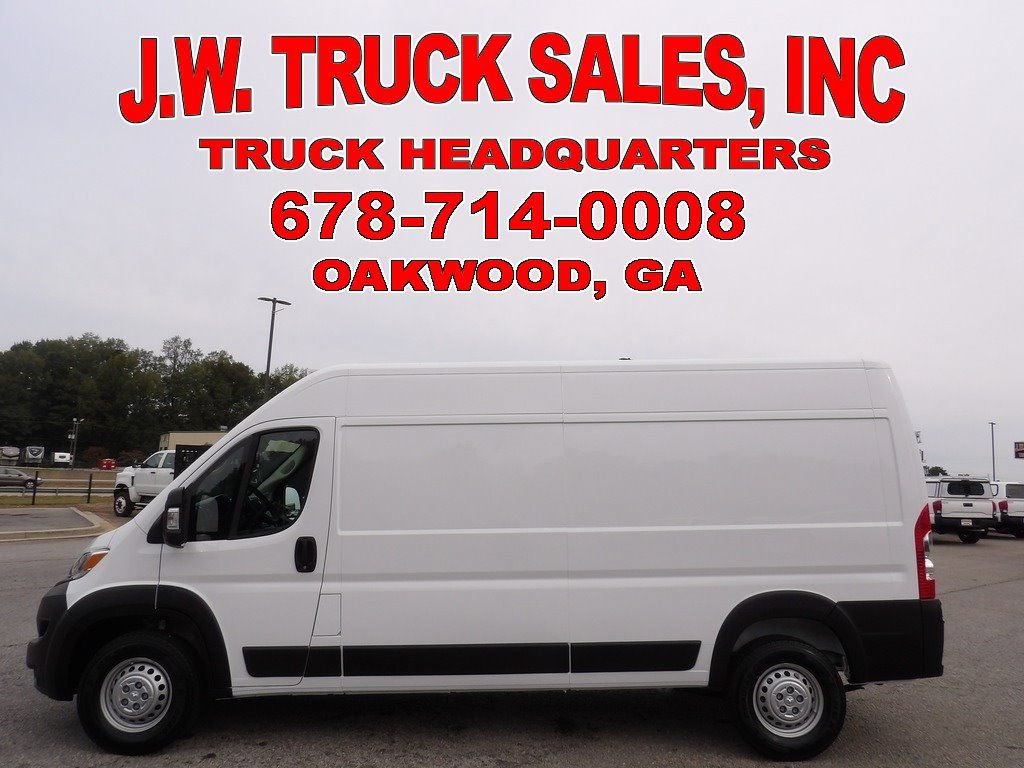 Used 2026 RAM ProMaster 2500 w/ Convenience Group FWD image 2