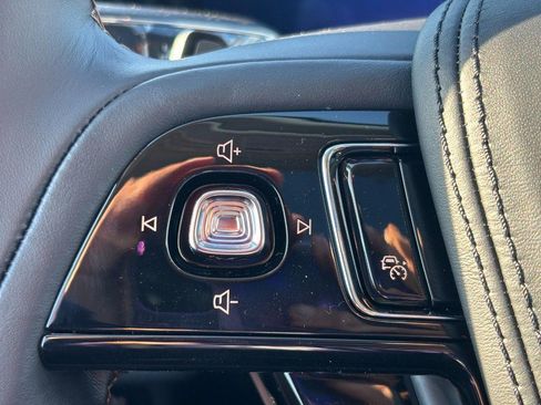 New 2026 Lincoln Aviator AWD image 19