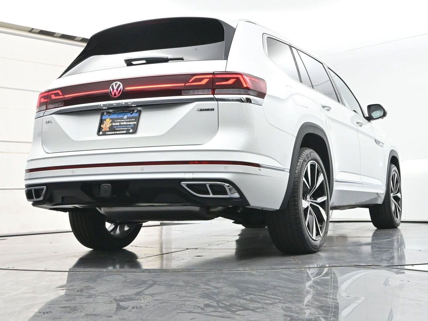 Used 2026 Volkswagen Atlas SEL Premium R-Line AWD/4WD image 38