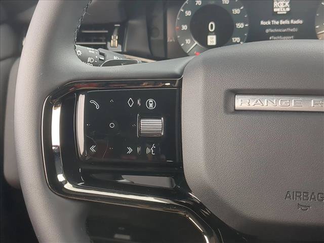 Used 2026 Land Rover Range Rover Evoque Dynamic SE AWD/4WD image 13