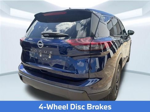 Used 2025 Nissan Rogue SV FWD image 8