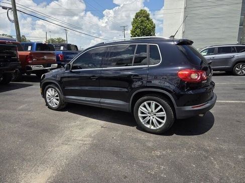 Used 2009 Volkswagen Tiguan SE AWD/4WD image 8