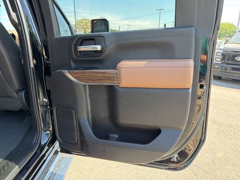 Used 2022 Chevrolet Silverado 3500 High Country AWD/4WD image 20