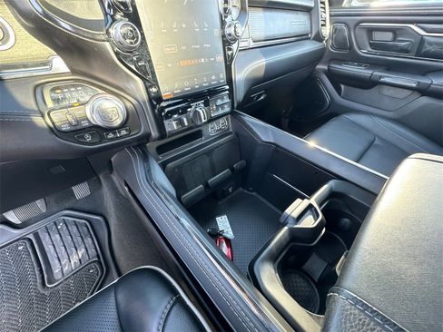 Used 2023 RAM 1500 Limited image 31
