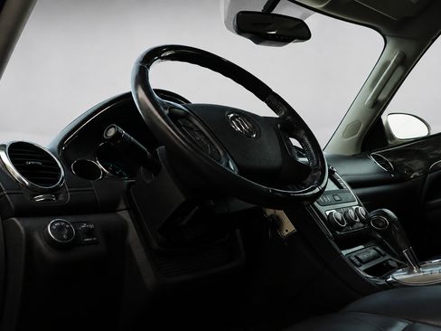 Used 2013 Buick Enclave Leather AWD/4WD image 29
