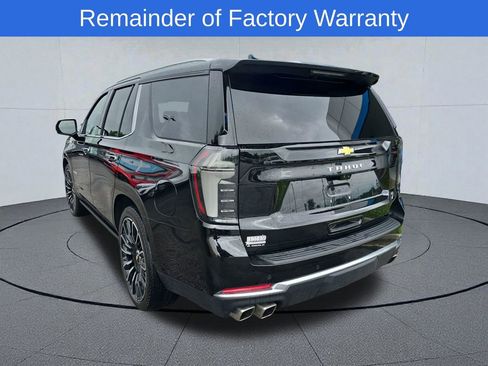 Used 2025 Chevrolet Tahoe High Country AWD/4WD image 4