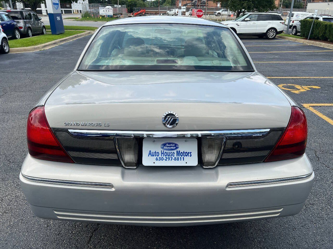 Used 2010 Mercury Grand Marquis LS RWD image 15
