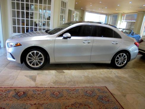 Used 2020 Mercedes-Benz A 220 4MATIC image 6