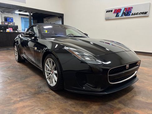 Used 2019 Jaguar F-TYPE image 15