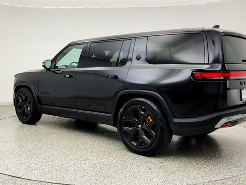 Used 2023 Rivian R1S Adventure AWD/4WD image 7