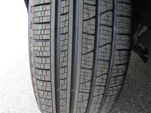 Used 2022 Mercedes-Benz GLC 300 4MATIC image 24