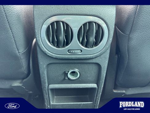 Used 2012 Volkswagen Tiguan S AWD/4WD image 31