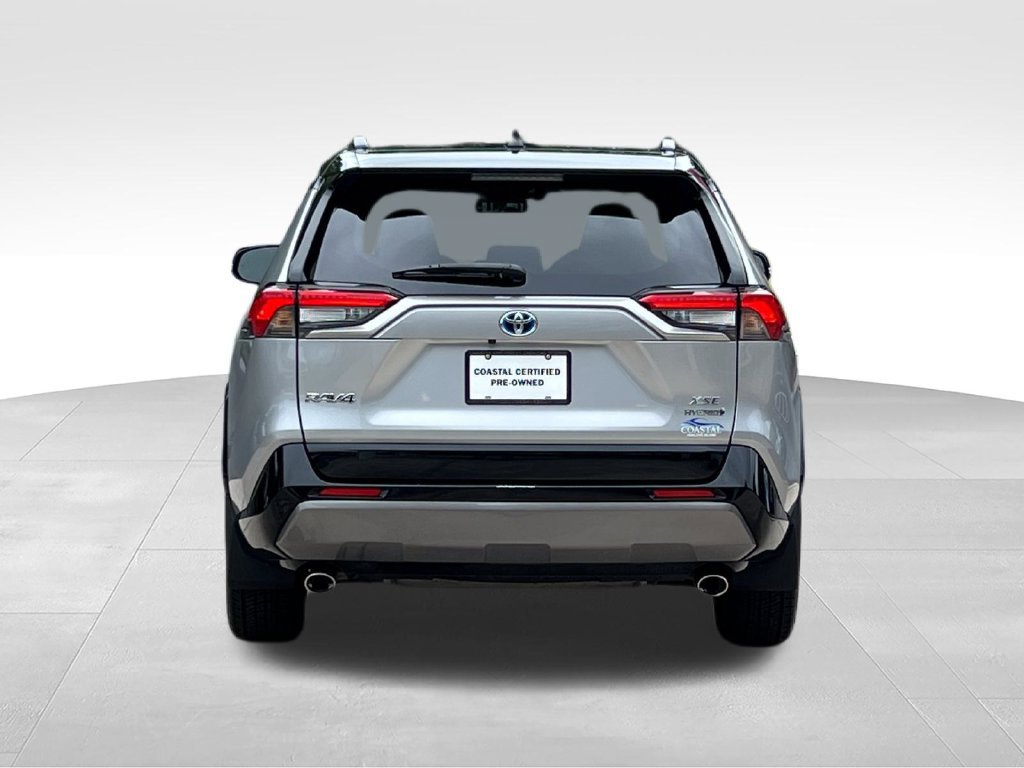 Used 2019 Toyota RAV4 XSE w/ Carpet Mat Package AWD/4WD image 13