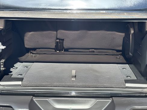 Used 2023 Jeep Wrangler Sahara image 8