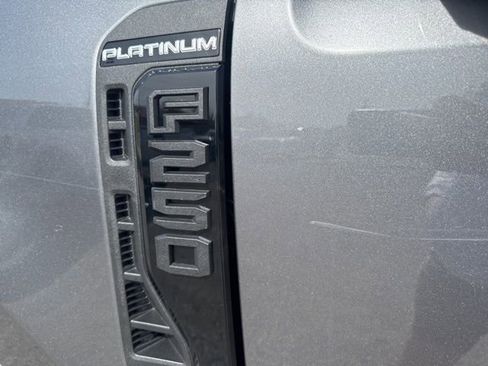 Used 2025 Ford F250 Platinum w/ Tremor Off-Road Package image 18