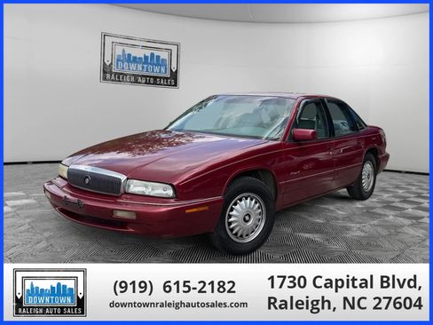 Used 1995 Buick Regal Custom FWD image 17