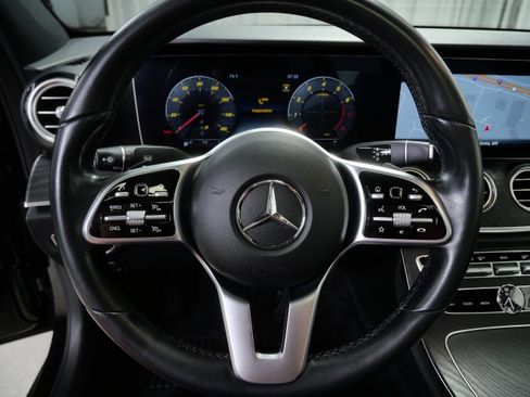 Used 2020 Mercedes-Benz E 450 4MATIC Sedan image 23