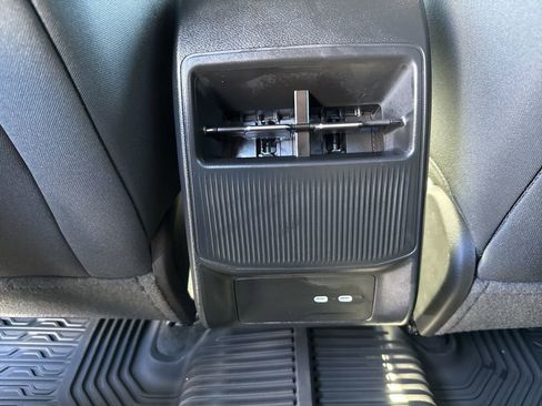 New 2026 Jeep Cherokee Laredo image 19