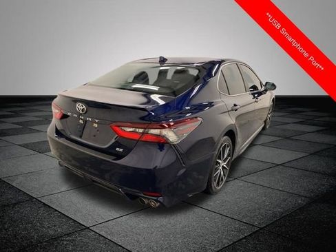 Certified 2022 Toyota Camry SE w/ Carpet Mat Package (TMS) FWD image 6