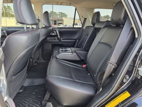 Used 2018 Toyota 4Runner TRD Off-Road Premium image 16