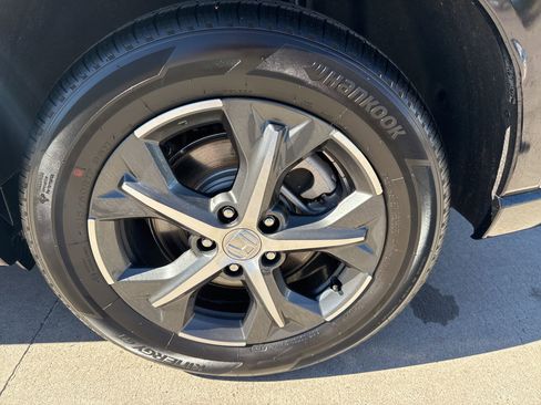 Certified 2024 Honda HR-V EX-L image 11