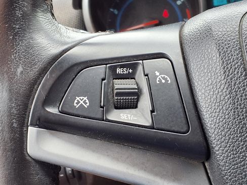 Used 2014 Chevrolet Cruze LT FWD image 26