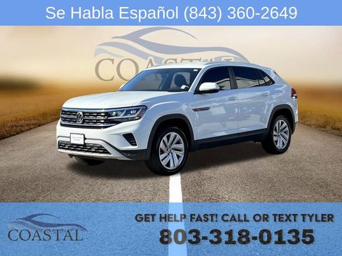 Used 2021 Volkswagen Atlas Cross Sport SE image 1