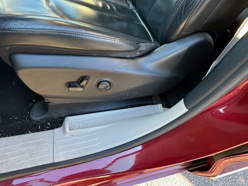 Used 2020 Chrysler Pacifica Touring-L image 17