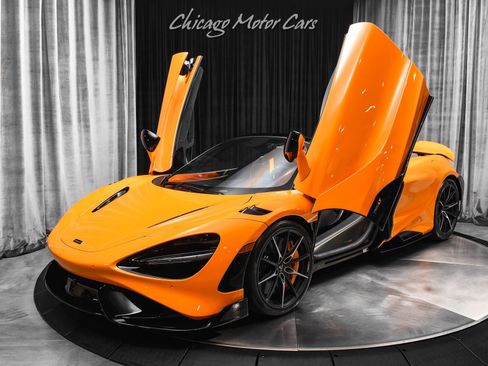 Used 2022 McLaren 765LT image 35