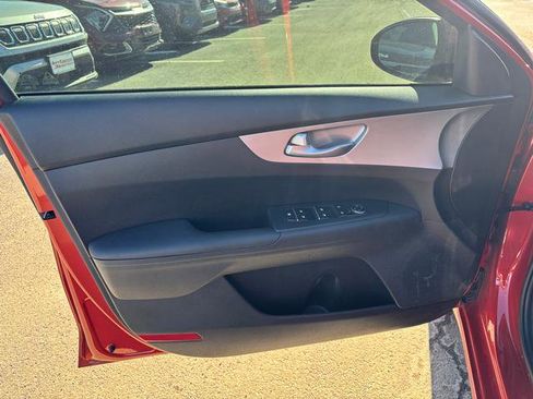 Certified 2023 Kia Forte LXS image 11