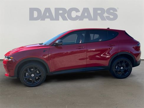 Used 2024 Dodge Hornet GT image 4