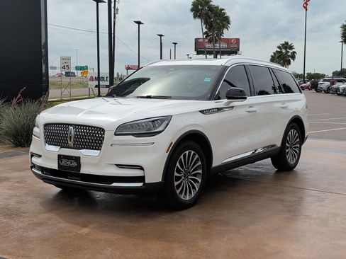 Used 2024 Lincoln Aviator Reserve w/ Elements Package Plus RWD image 5
