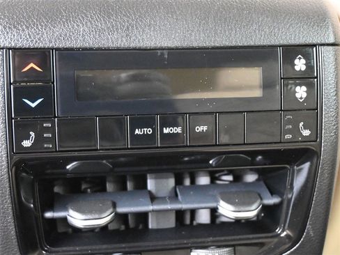 Used 2022 Jeep Grand Cherokee L Limited image 21