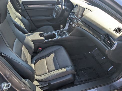 Certified 2019 Honda Accord Sport image 9