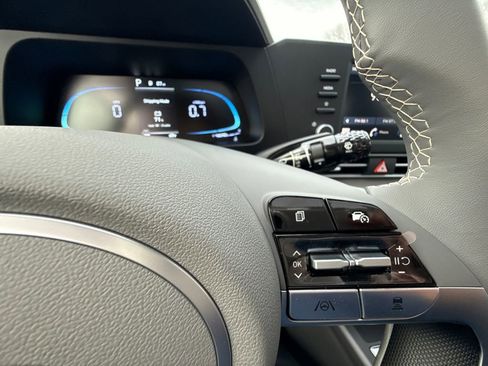 New 2026 Hyundai Elantra SEL Sport Premium FWD image 16